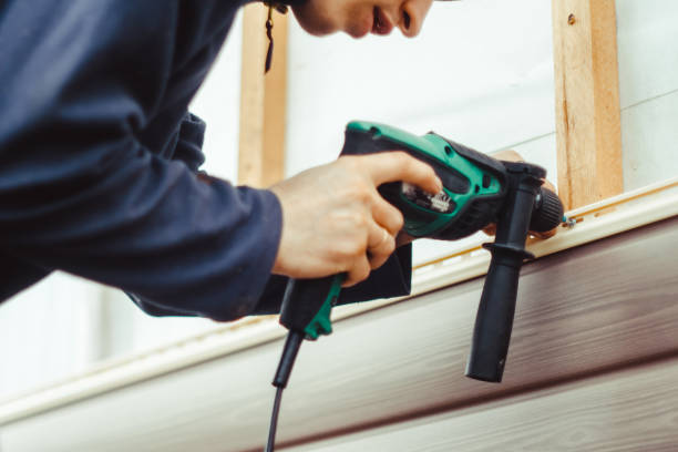 Best Insulated Siding Installation  in Kewaunee, WI